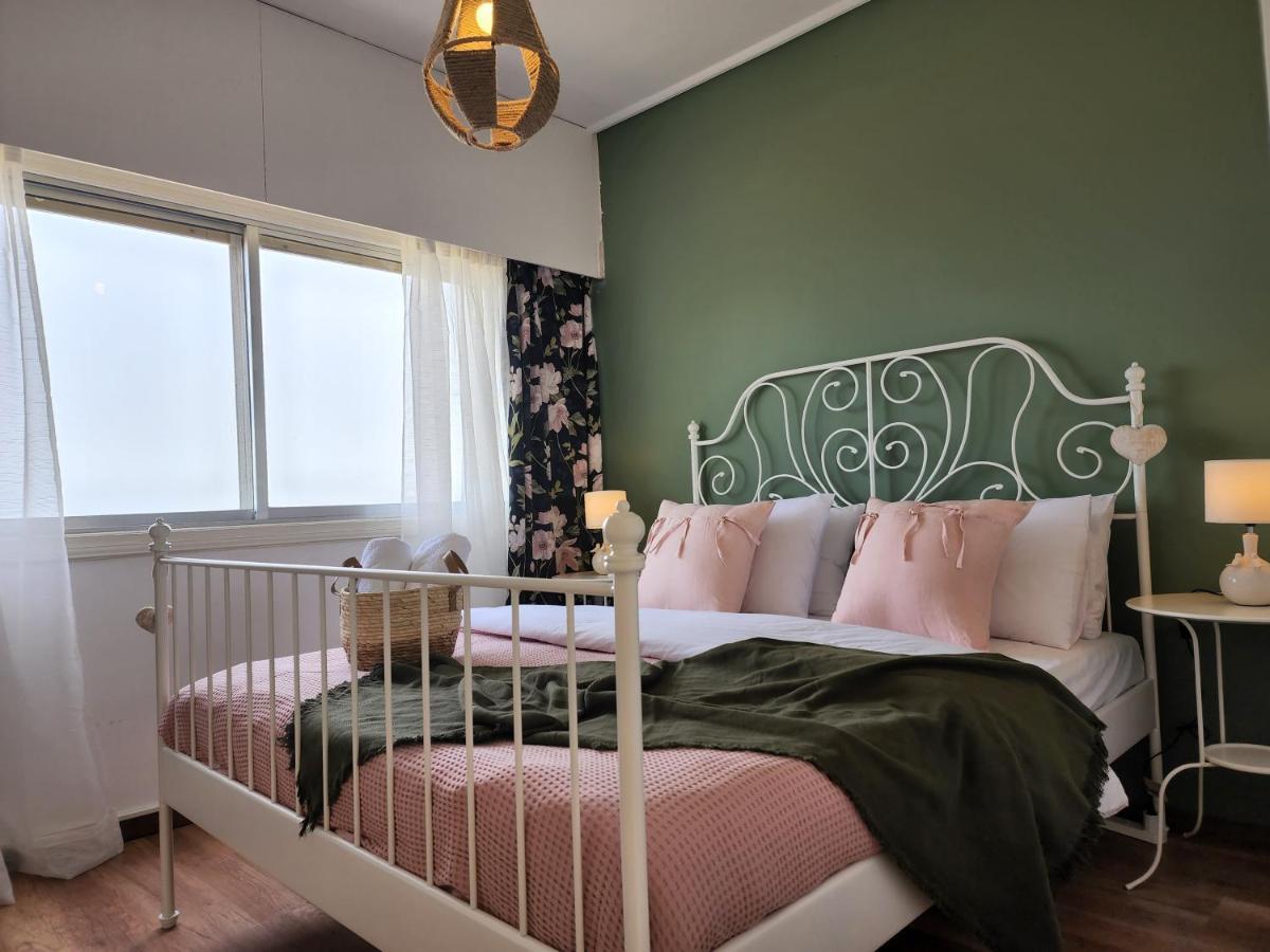 Capri Sea View One Bedroom Larnaca Ngoại thất bức ảnh