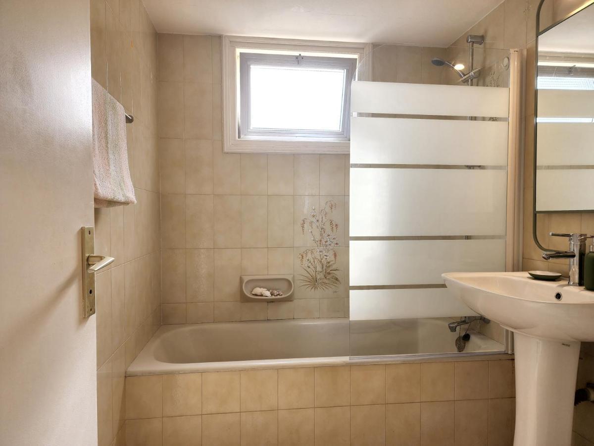 Capri Sea View One Bedroom Larnaca Ngoại thất bức ảnh
